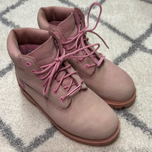 Timberland Prism Pink Suede Nubuck Leather Classic Waterproof Boots Junior 2 - Picture 1 of 10